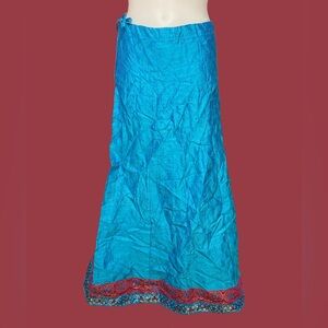 Vintage Boho Handmade Skirt – Embroidered & Beaded Detail